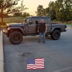 Meet your Posher, Rob